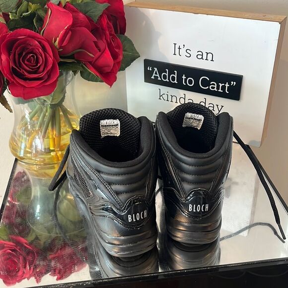 Bloch hi TOP Mesh Sneaker - Picture 3 of 7